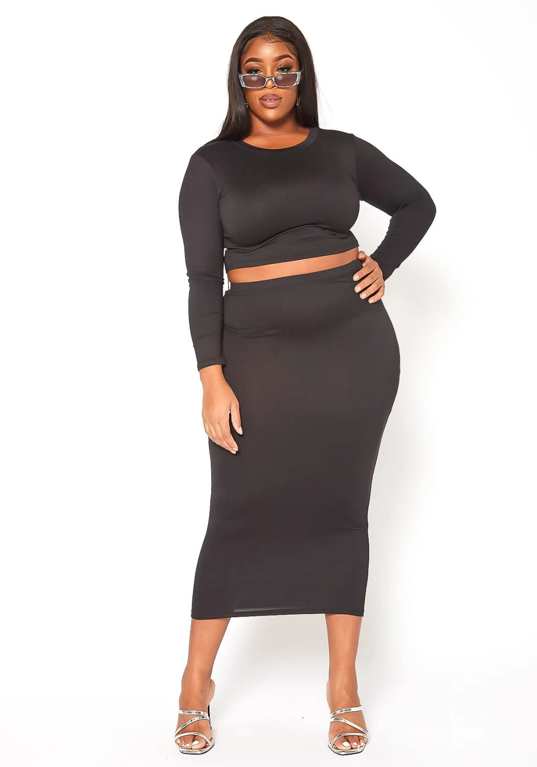 Plus Size Matching Crop Top And Maxi Skirt Set - Image 2
