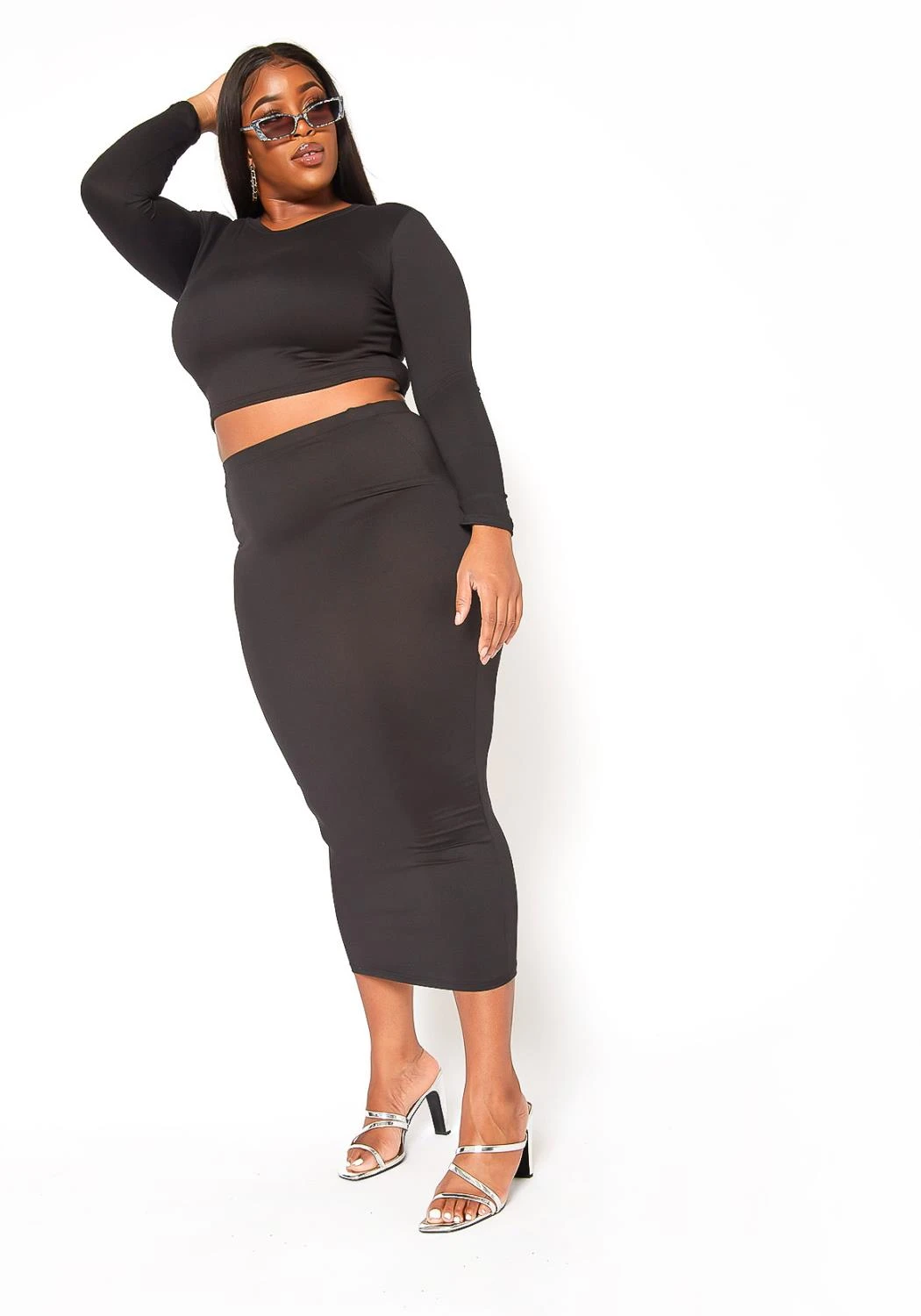 Plus Size Matching Crop Top And Maxi Skirt Set - Image 3