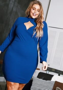 Asoph Plus Size Keyhole Front Long Sleeve Mini Dress