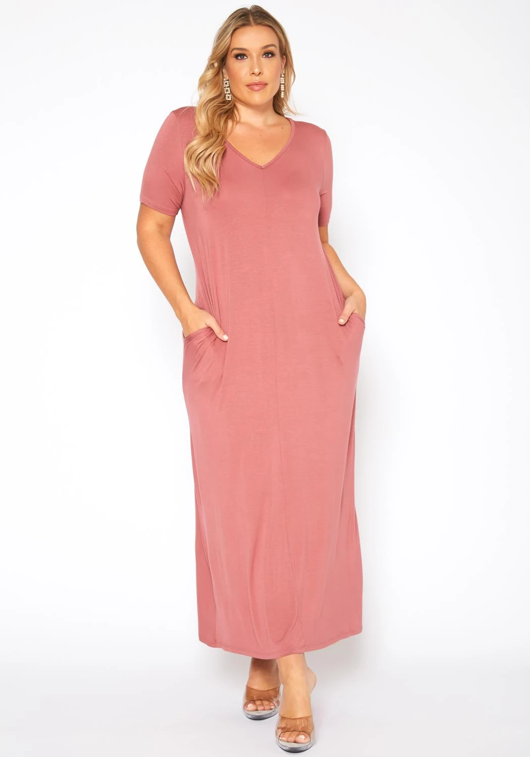 Plus Size V-Neck Short Sleeve Maxi Dress With Pockets - Image 2