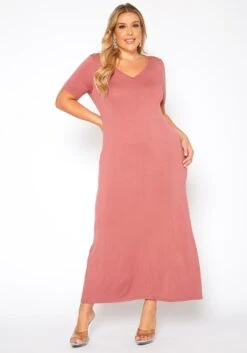 Plus Size V-Neck Short Sleeve Maxi Dress With Pockets
