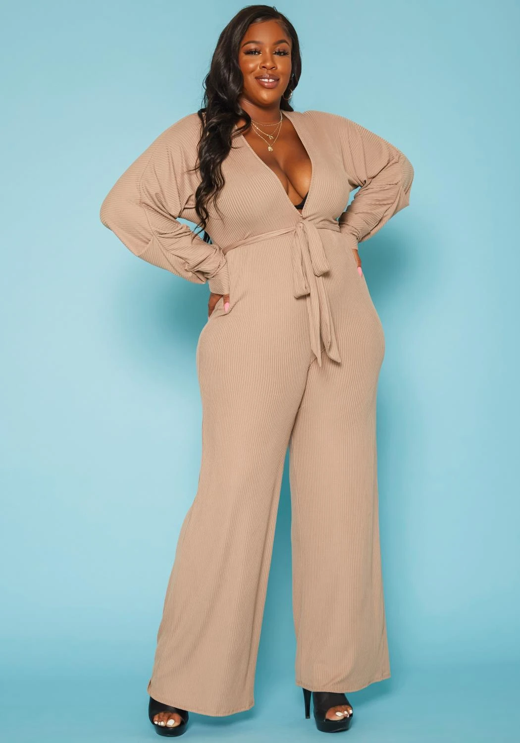 Plus Size Ribbed Deep V Neck Flare Jumpsuit - Image 2