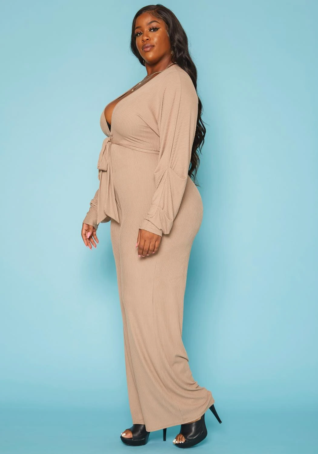 Plus Size Ribbed Deep V Neck Flare Jumpsuit - Image 3