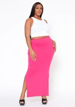 Plus Size Pocket Side Slit Maxi Skirt